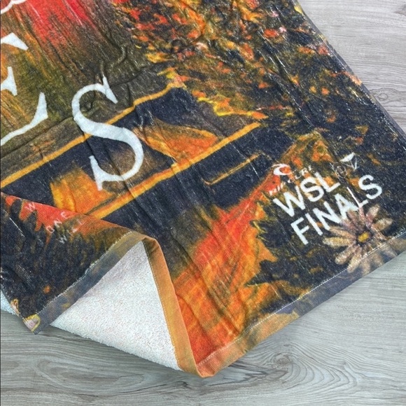 ☀️RIP CURL☀️ BEACH BOAT POOL TOWEL BLANKET TRESTLES CALIFORNIA WSL FINALS - Picture 7 of 9